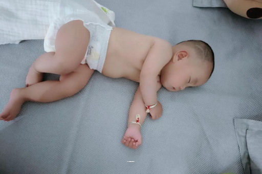 武夷山怀孕多久会显肚子